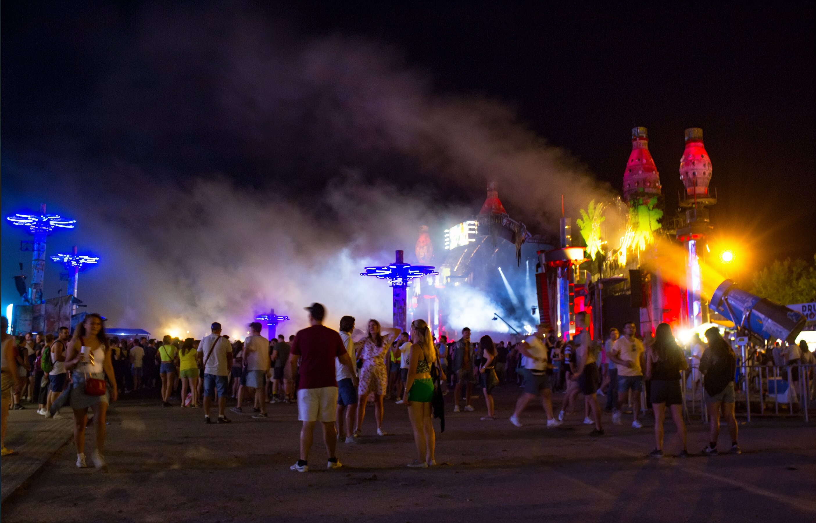 brumisation scénique et lumineuse festival